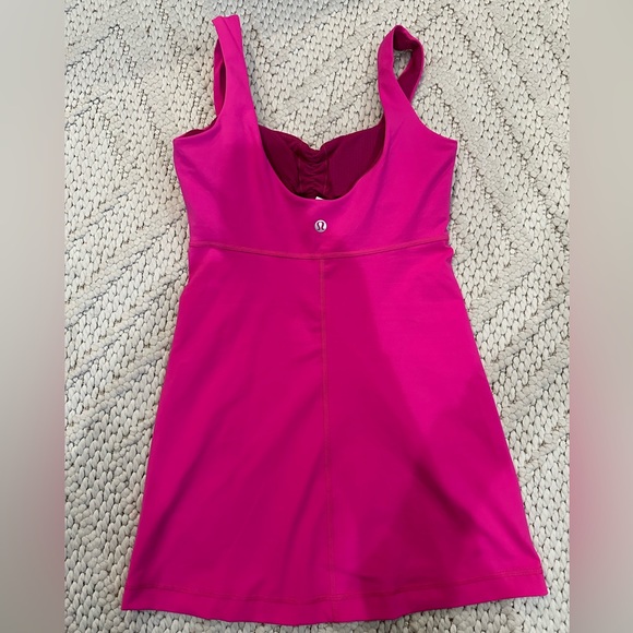 NEW Lululemon Aria Tank II - Picture 3 of 5